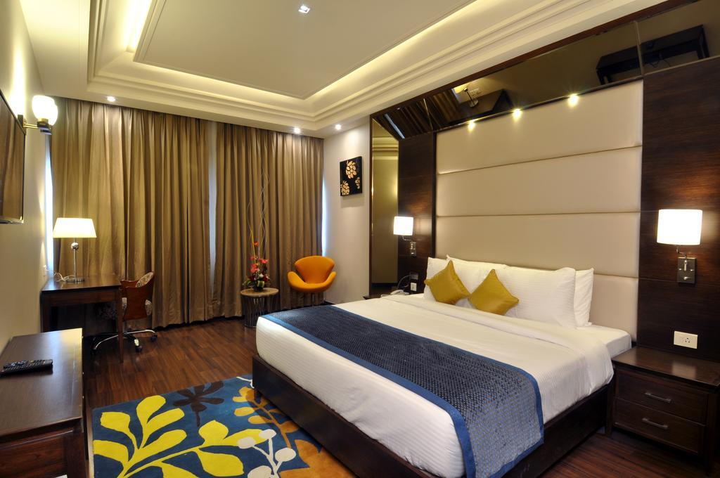 The Cove Hotel Panchkula Zimmer foto