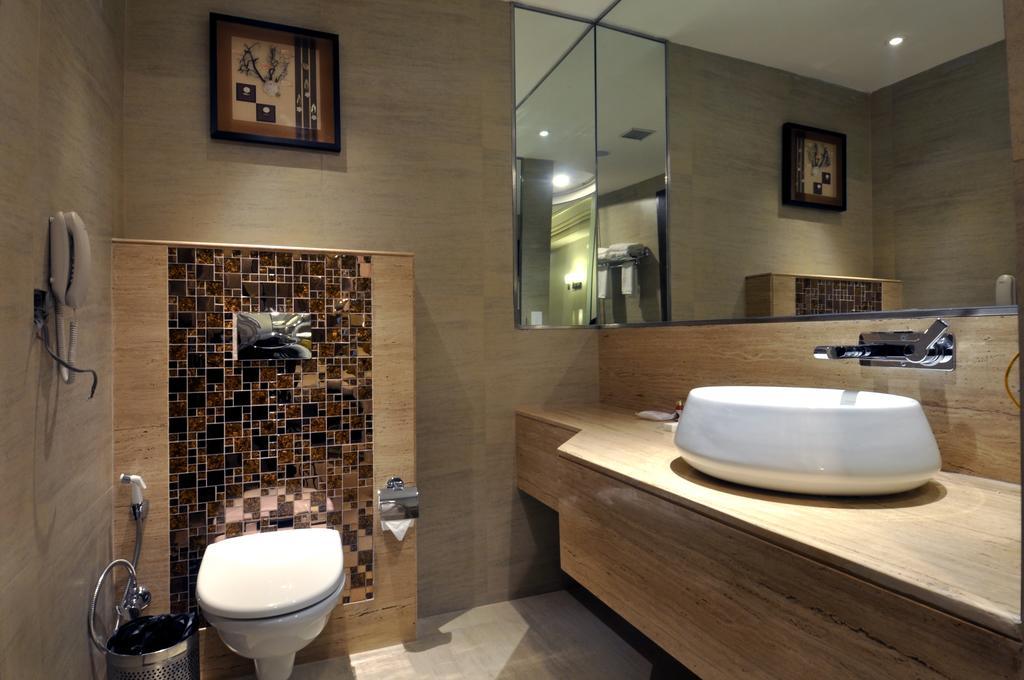 The Cove Hotel Panchkula Zimmer foto
